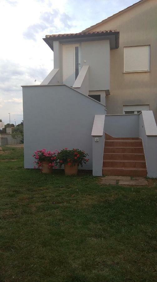 מדולין Apartment Karin מראה חיצוני תמונה